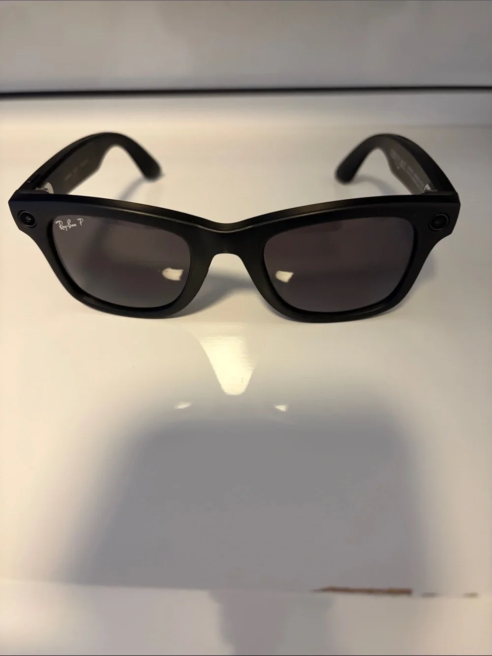 Ray-Ban Men’s Black and Tan Sunglasses Gen 1